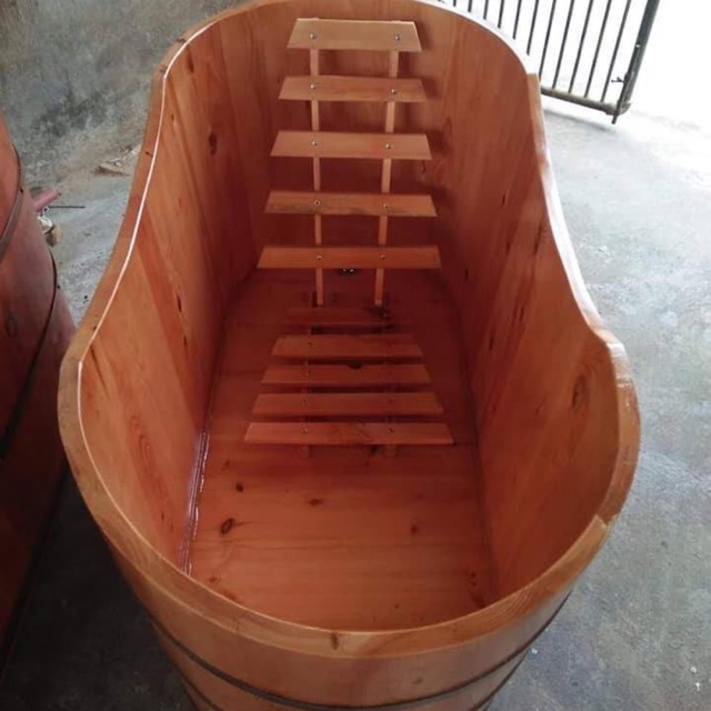 Mua bồn tắm gỗ Pơ mu dài 110cm ở đâu chất lượng, giá rẻ tại Hà Nội?