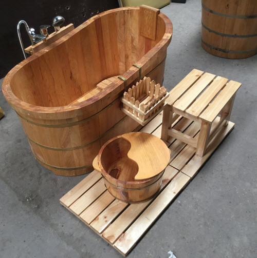Mua thùng tắm gỗ thông có tay nắm chất lượng, giá rẻ bao toàn Hà Nội